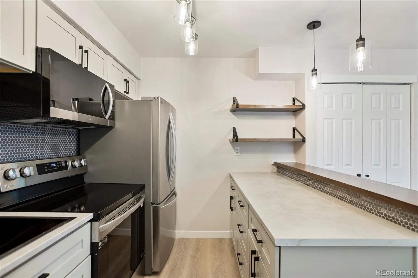 3354 S Flower Street #12 Lakewood CO 80227 | MLS #REC9954155 06162026173611 1600 12