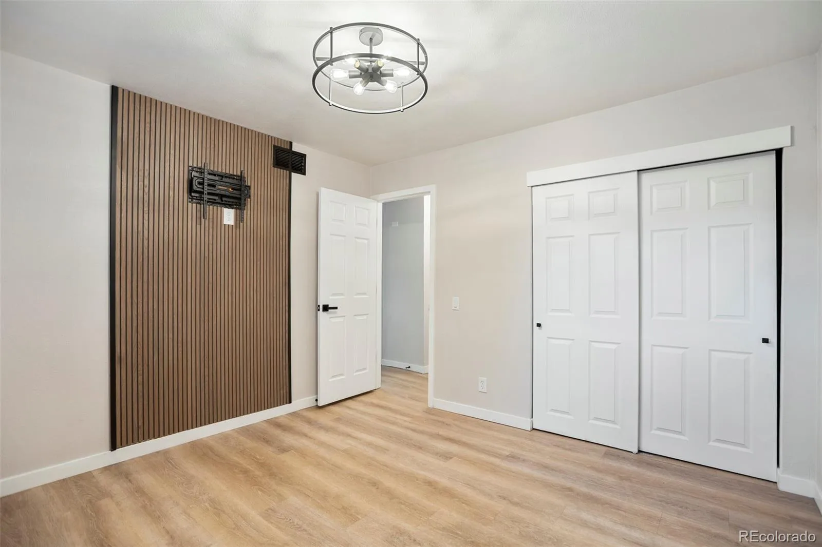 3354 S Flower Street #12 Lakewood CO 80227 | MLS #REC9954155 06162026173611 1600 16