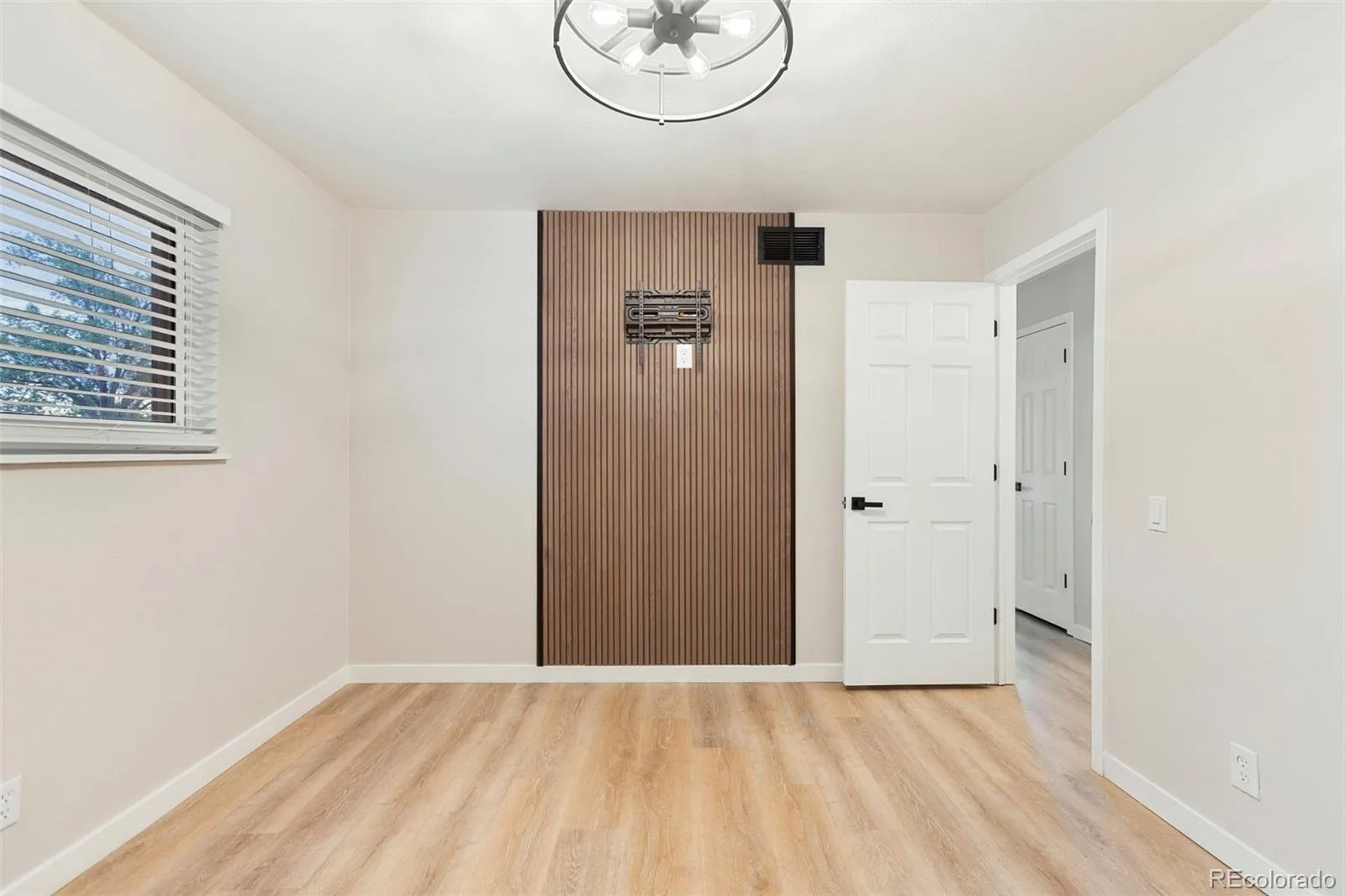 3354 S Flower Street #12 Lakewood CO 80227 | MLS #REC9954155 06162026173611 1600 17