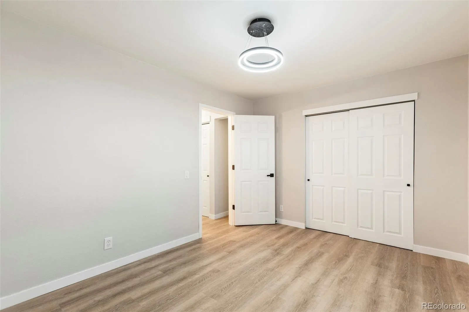 3354 S Flower Street #12 Lakewood CO 80227 | MLS #REC9954155 06162026173611 1600 22