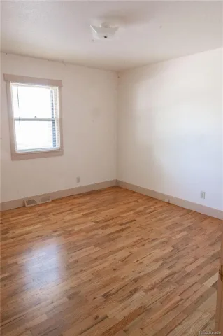 08042026193758 640 10