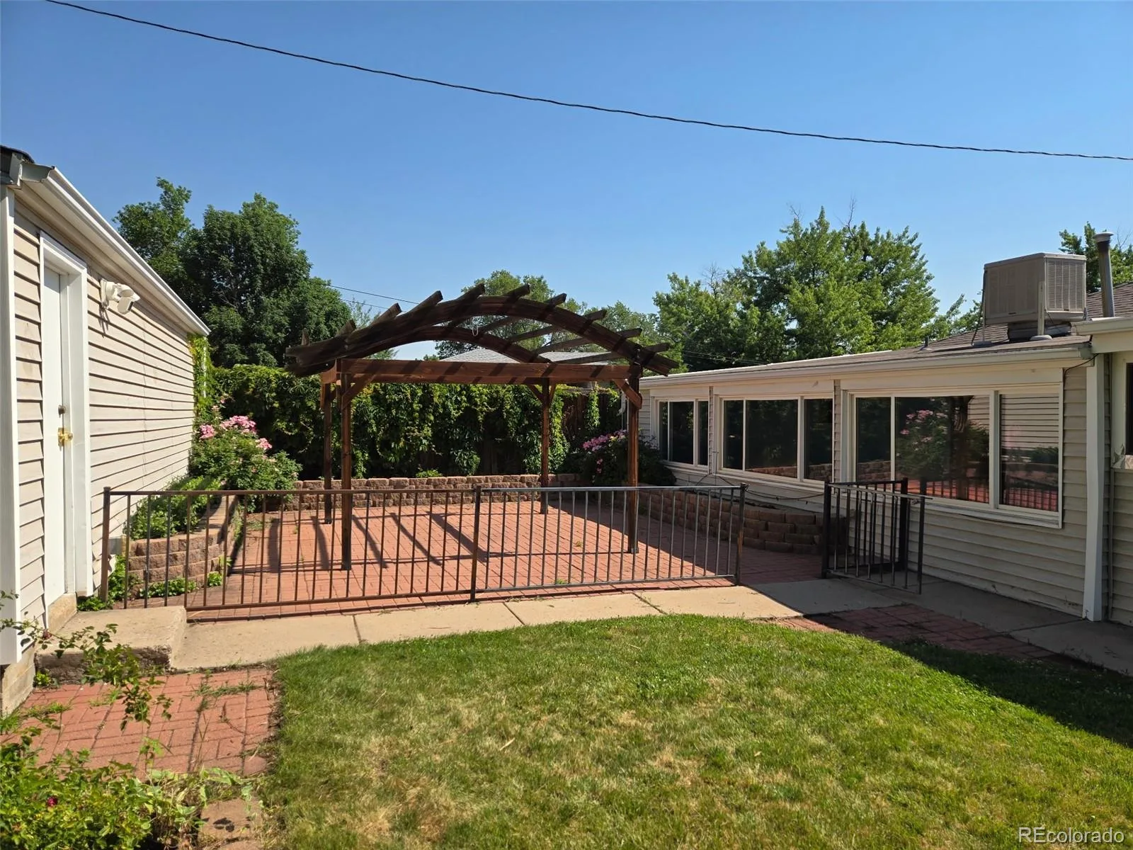 401 S Jersey Street Denver CO 80224 MLS #REC9954481 06292026002512 1600 24