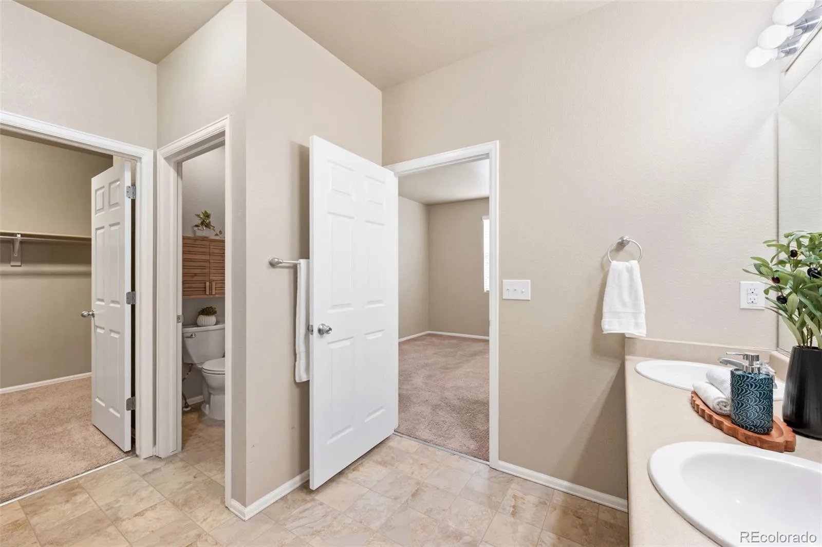 12665 E 104th Place Commerce City CO 80022 | MLS #REC9959184 08112026210233 1600 32