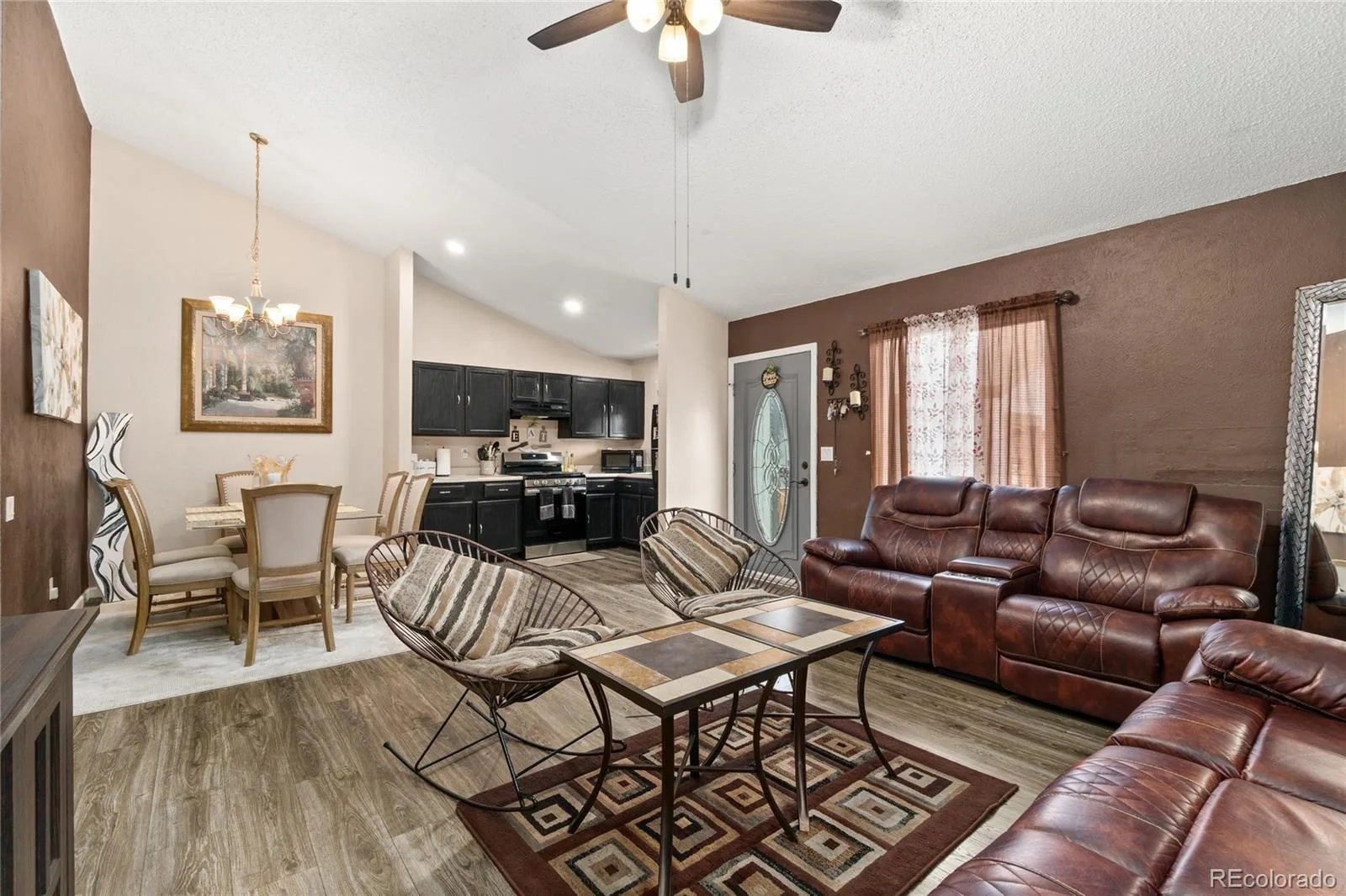 18983 E 16th Place Aurora CO 80011 | MLS #REC9960742 07252026201508 1600 6