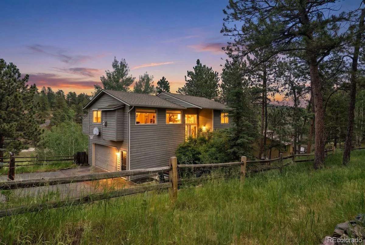 29895 Spruce Road Evergreen CO 80439 | MLS #REC9962088 07022026173933 1200 43
