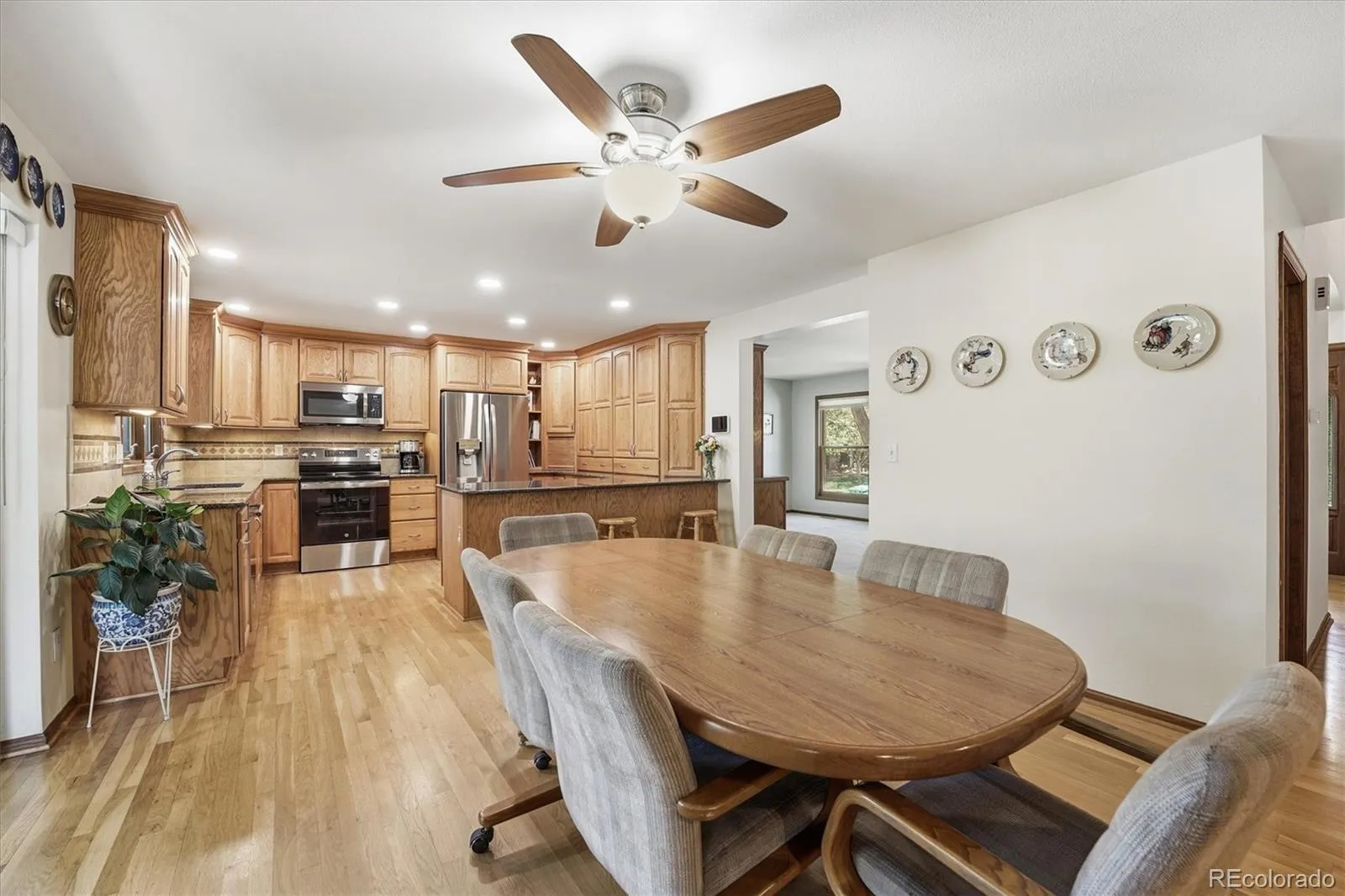 7933 S Datura E Circle Littleton CO 80120 MLS #REC9962215 04292026165439 1600 11