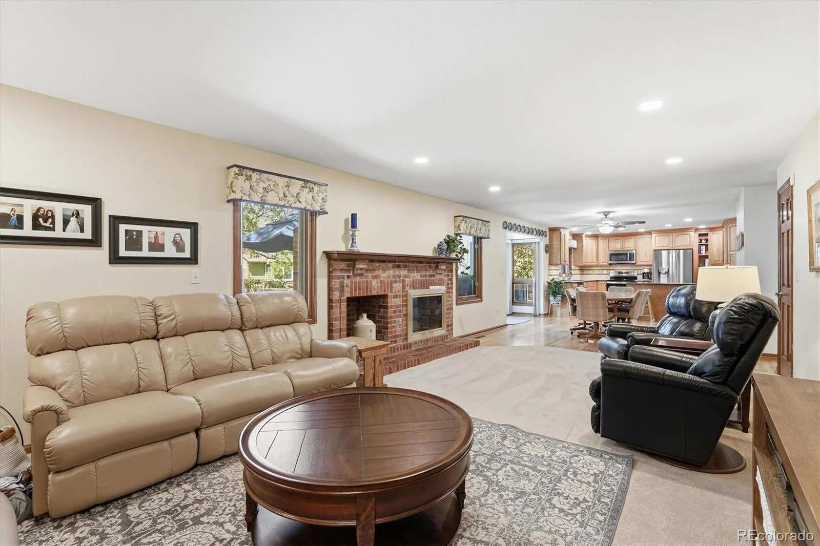 7933 S Datura E Circle Littleton CO 80120 MLS #REC9962215 04292026165439 1600 18
