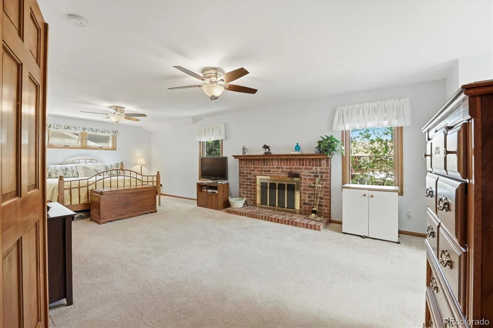7933 S Datura E Circle Littleton CO 80120 MLS #REC9962215 04292026165439 1600 21