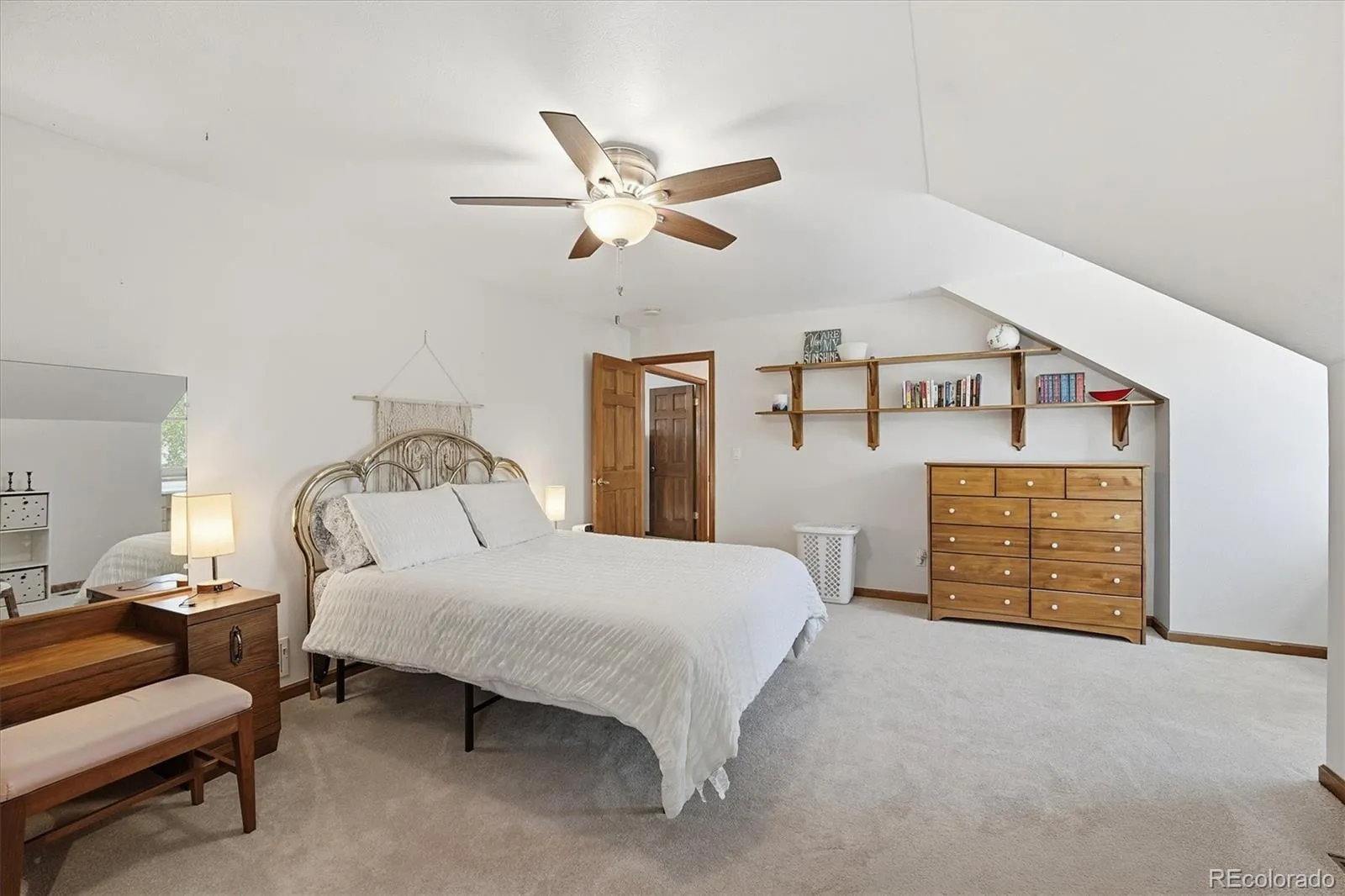 7933 S Datura E Circle Littleton CO 80120 MLS #REC9962215 04292026165439 1600 27