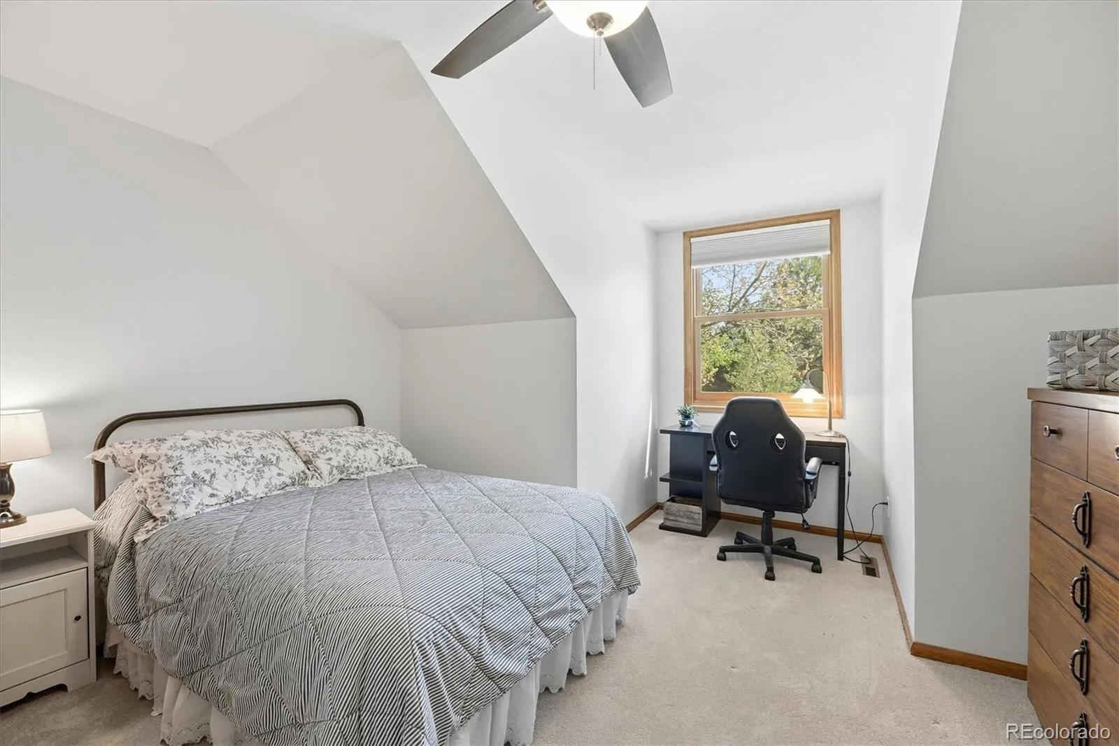 7933 S Datura E Circle Littleton CO 80120 MLS #REC9962215 04292026165439 1600 28