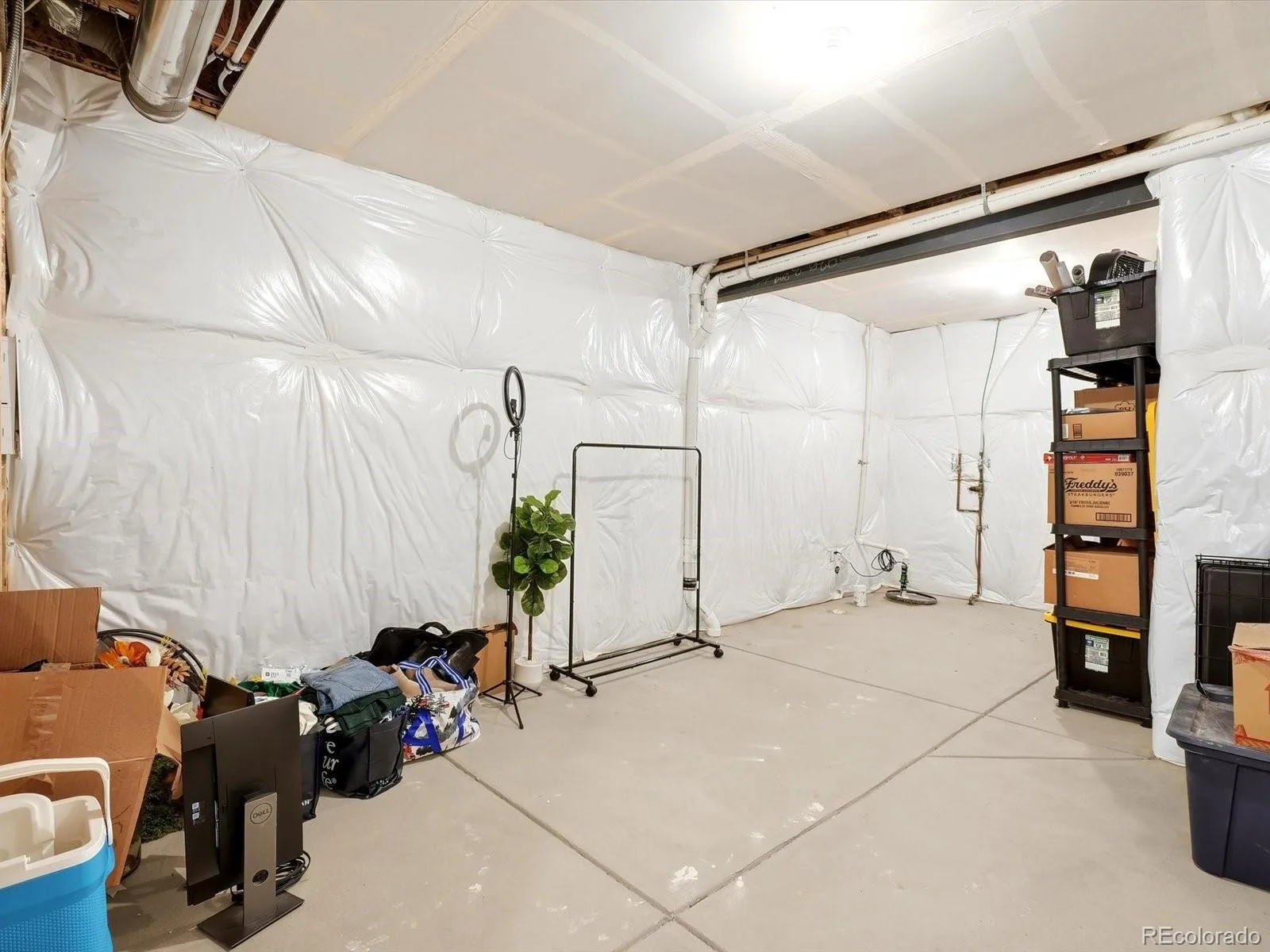 5952 N Liverpool Court Aurora CO 80019 | MLS #REC9963799 10112026192026 1600 27