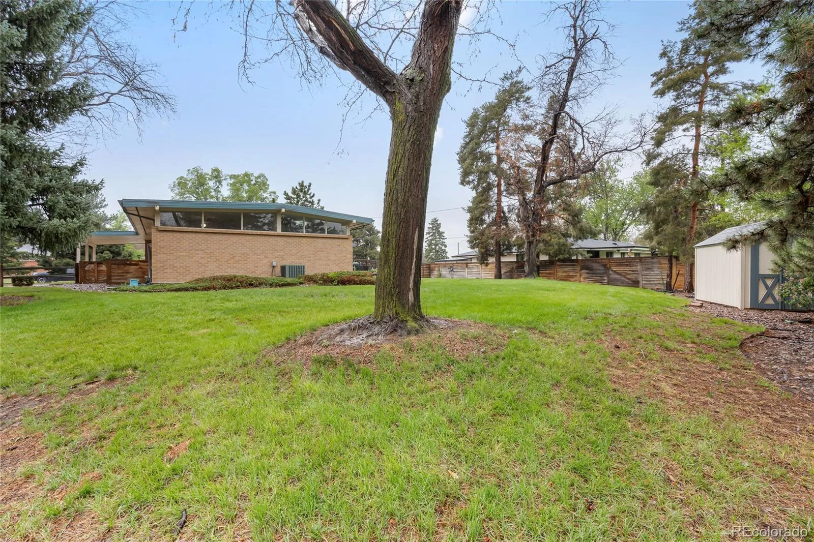 2795 E Euclid Avenue Centennial CO 80121 MLS #REC9965529 05072026163306 1600 28