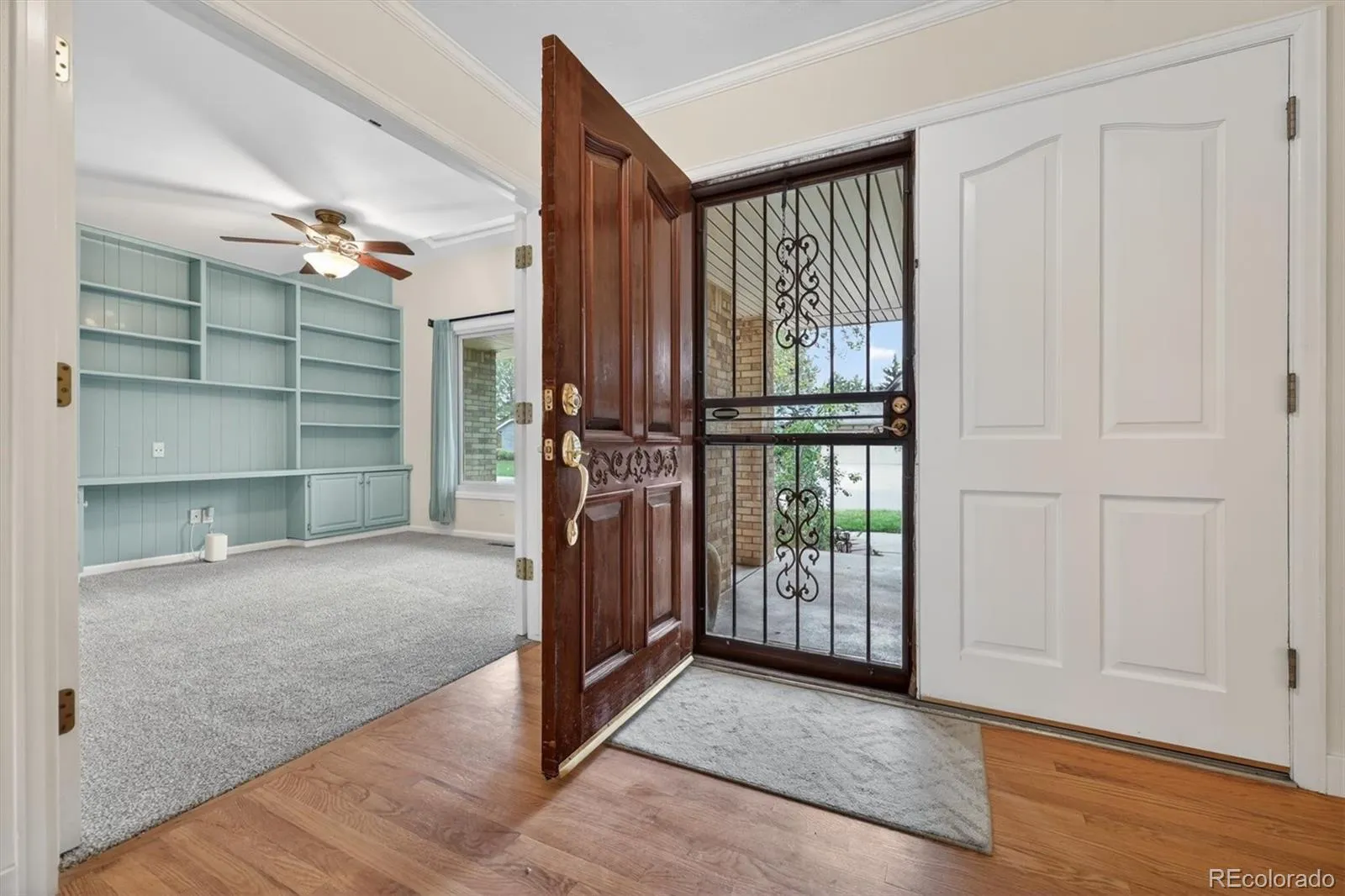 8274 S Saint Paul Way Centennial CO 80122 MLS #REC9966933 05152026201832 1600 1
