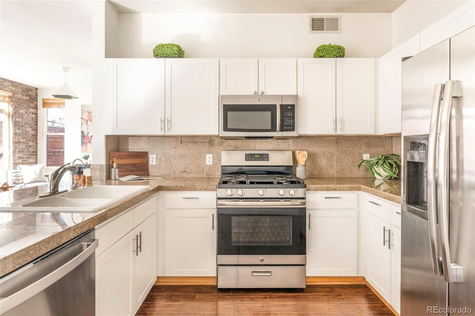 03242026174055 1600 4