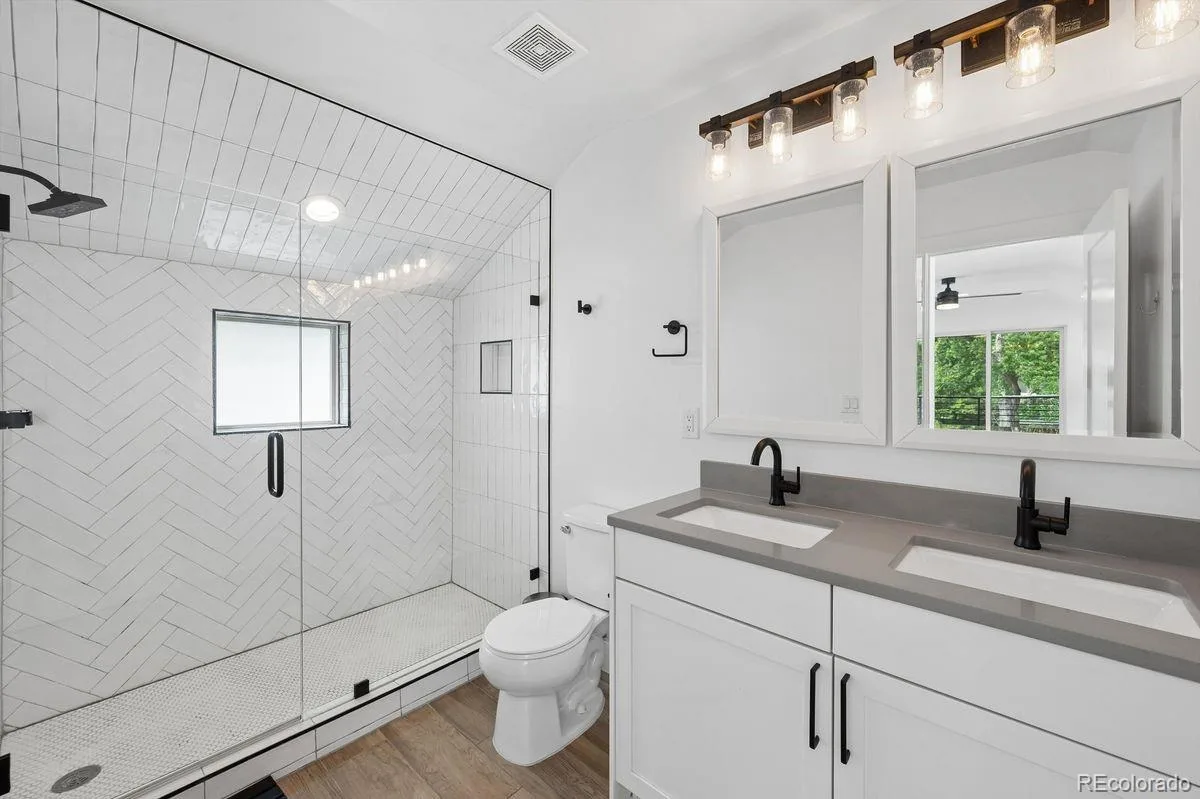 2134 S Josephine Street Denver CO 80210 | MLS #REC9967807 10032026172657 1200 13