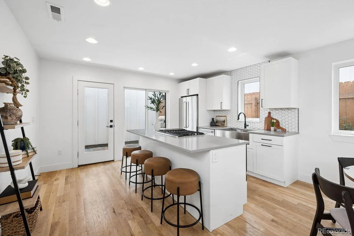 2134 S Josephine Street Denver CO 80210 | MLS #REC9967807 10032026172657 1200 19