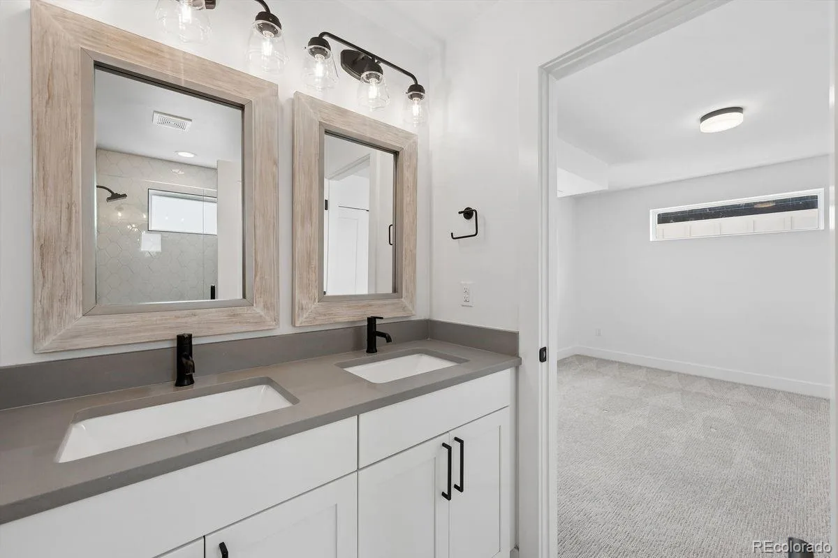 2134 S Josephine Street Denver CO 80210 | MLS #REC9967807 10032026172657 1200 7