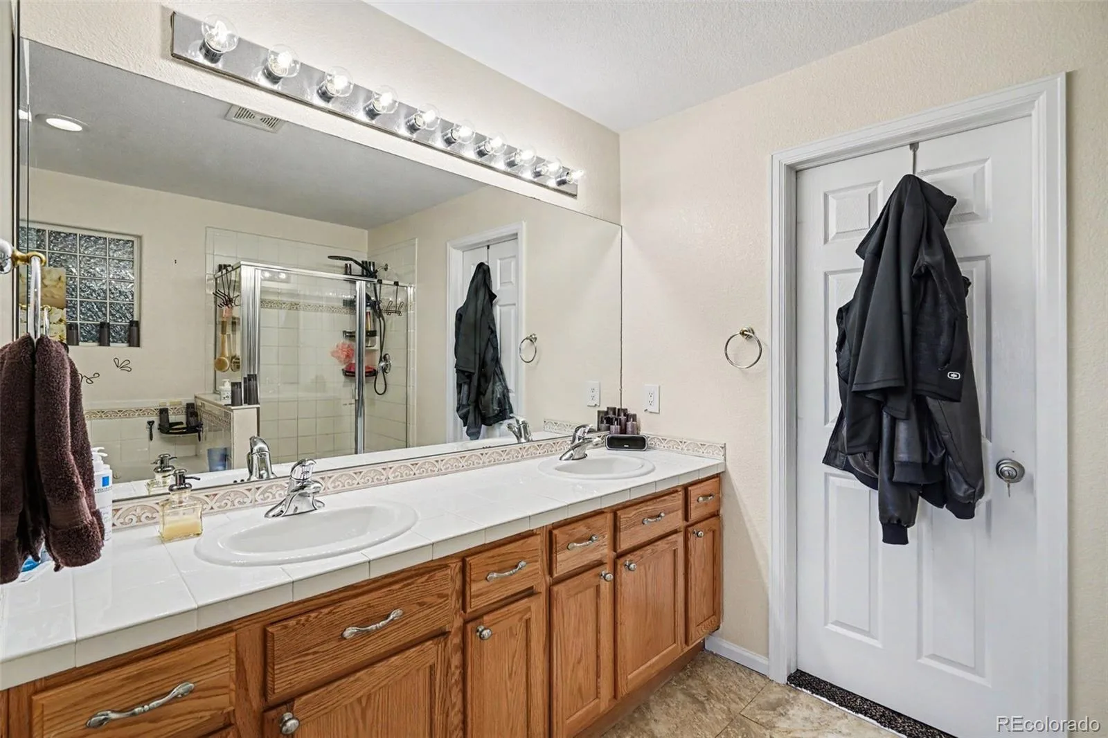1441 S Dayton Court Denver CO 80247 MLS #REC9968578 06202026180924 1600 16