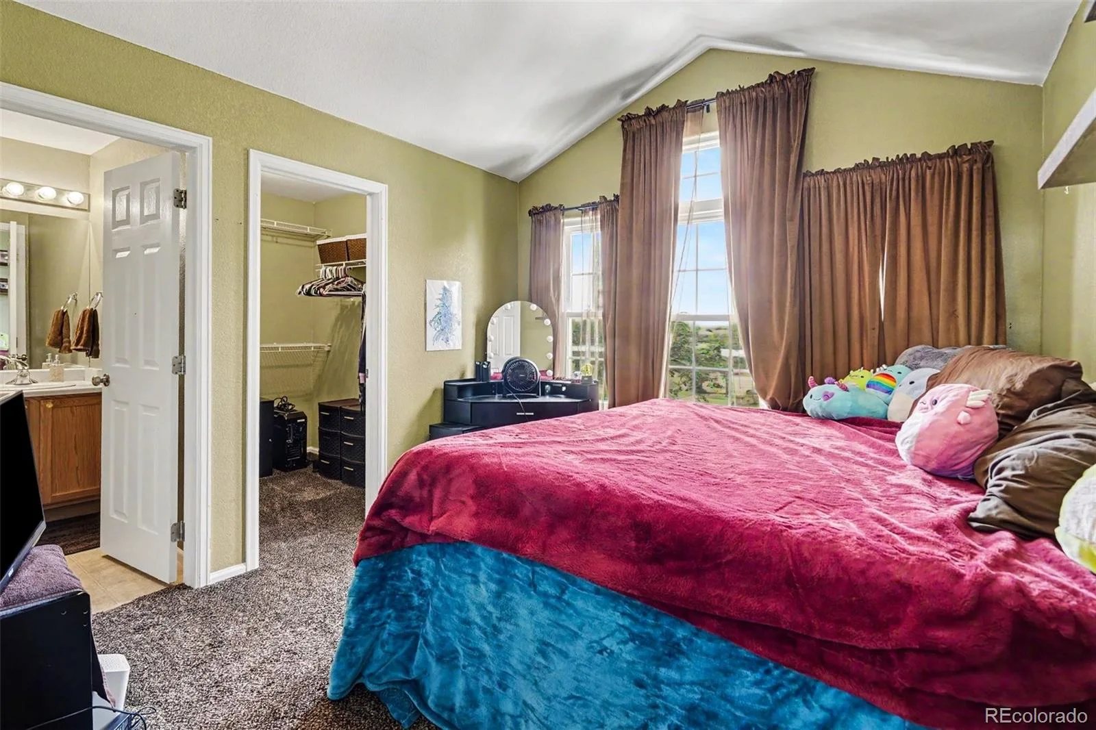 1441 S Dayton Court Denver CO 80247 | MLS #REC9968578 07312026002550 1600 14
