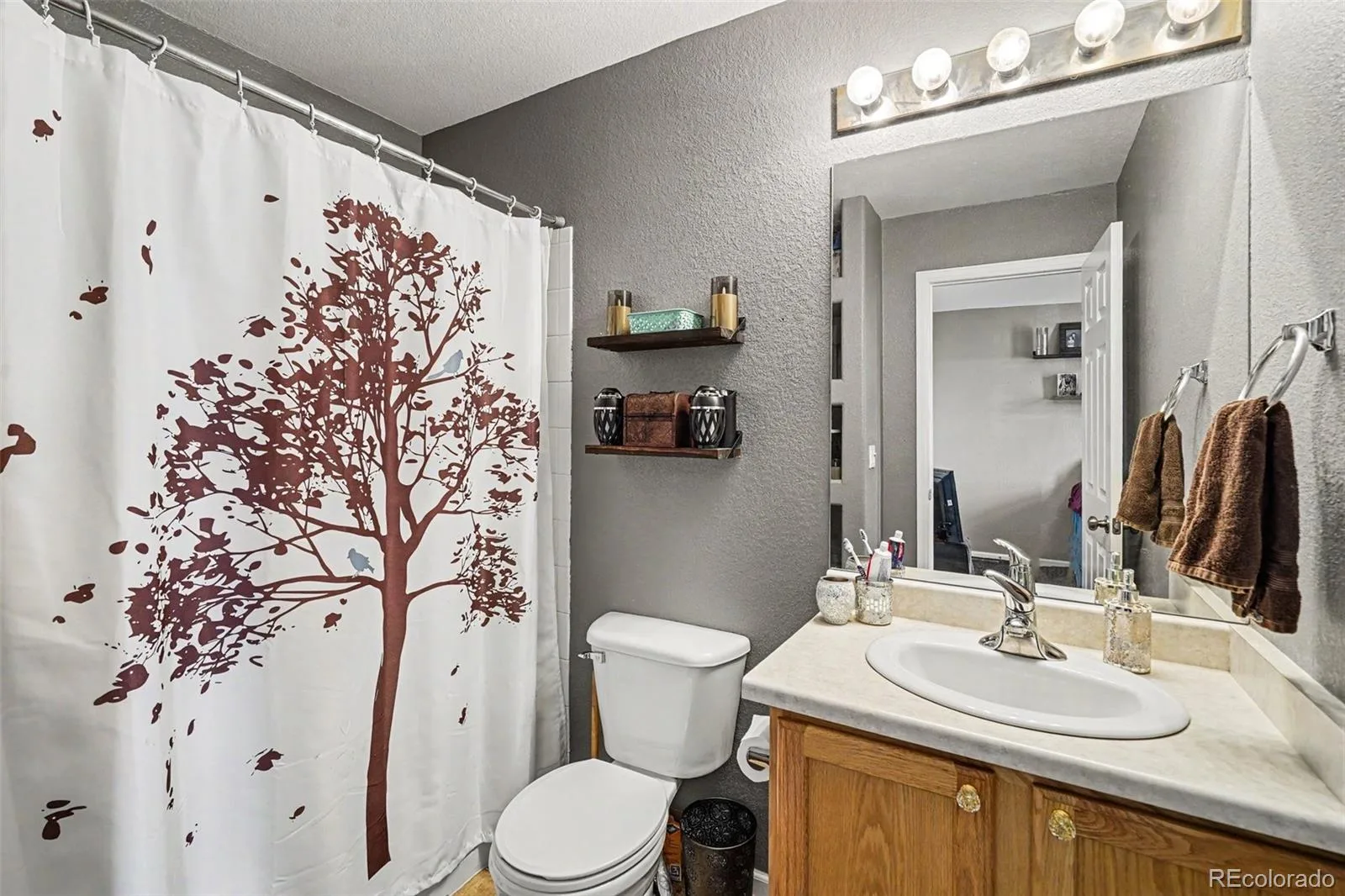 1441 S Dayton Court Denver CO 80247 | MLS #REC9968578 07312026002550 1600 15