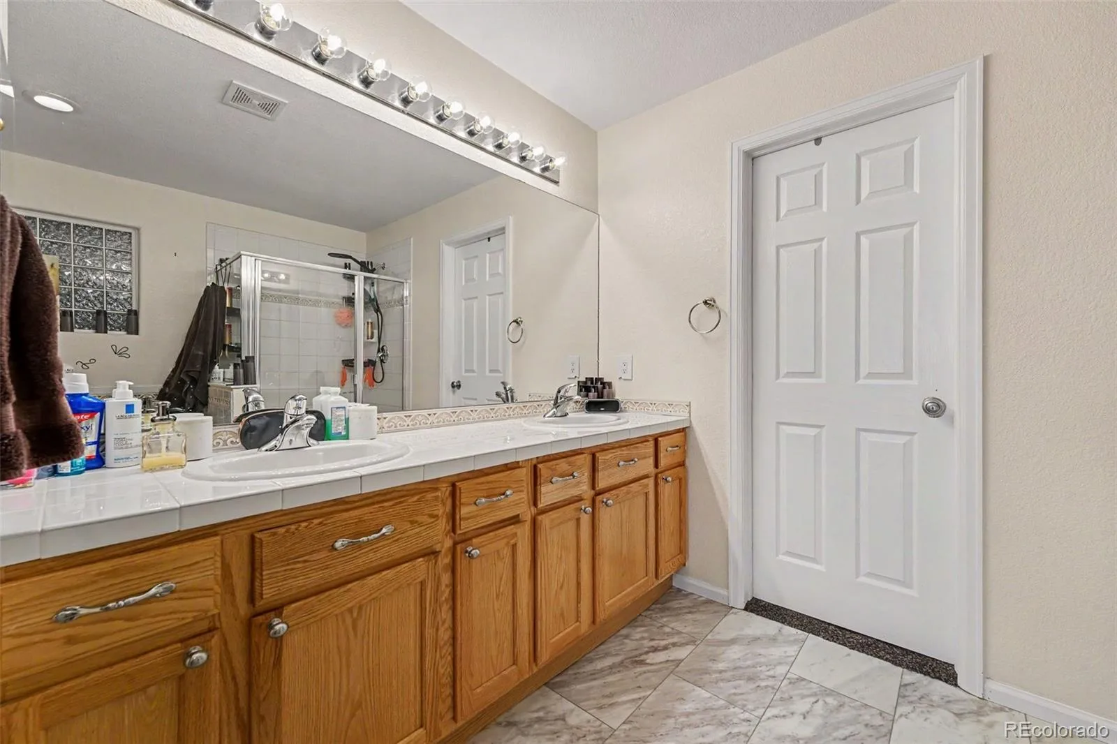 1441 S Dayton Court Denver CO 80247 | MLS #REC9968578 07312026002550 1600 20
