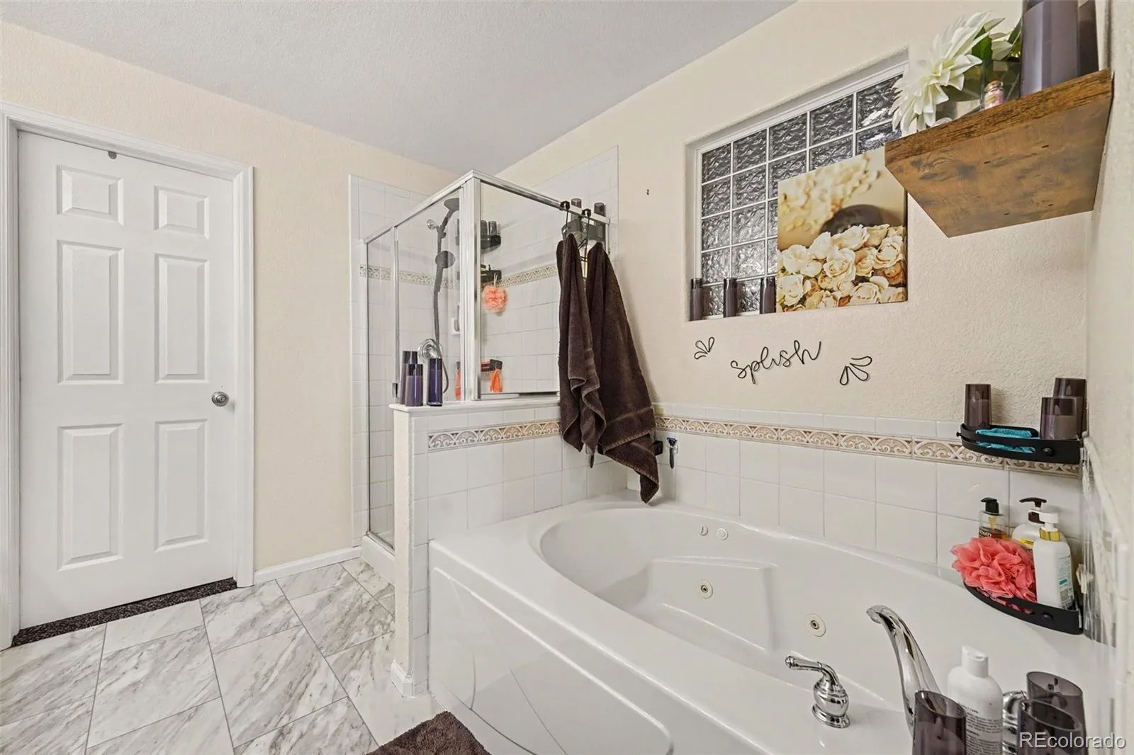 1441 S Dayton Court Denver CO 80247 | MLS #REC9968578 07312026002550 1600 21