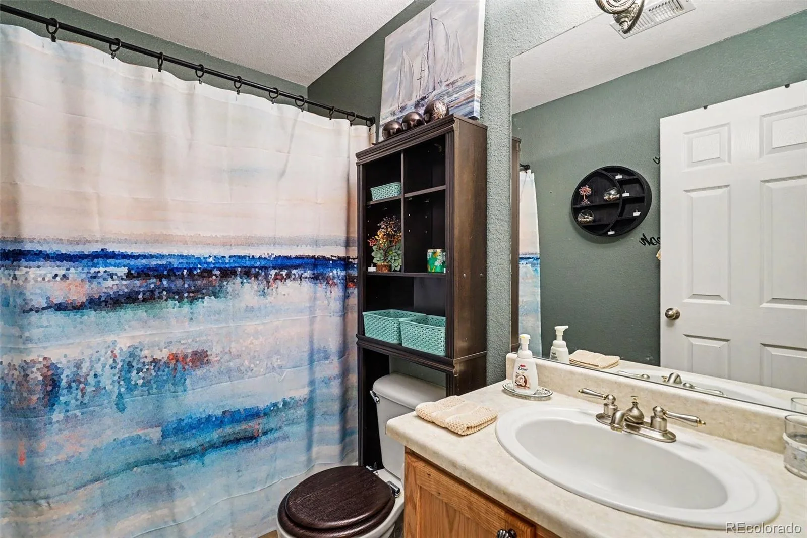 1441 S Dayton Court Denver CO 80247 | MLS #REC9968578 07312026002550 1600 24
