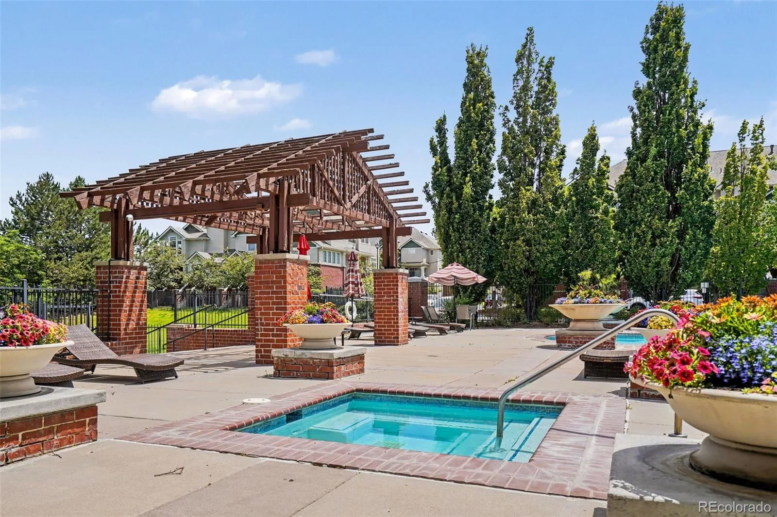 1441 S Dayton Court Denver CO 80247 | MLS #REC9968578 07312026002550 1600 32