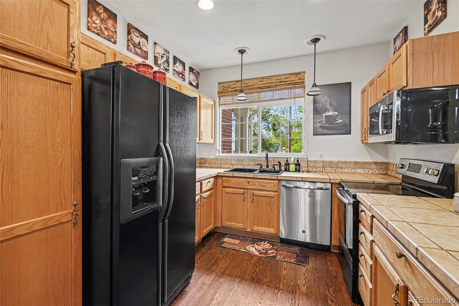 1441 S Dayton Court Denver CO 80247 | MLS #REC9968578 07312026002550 1600 7