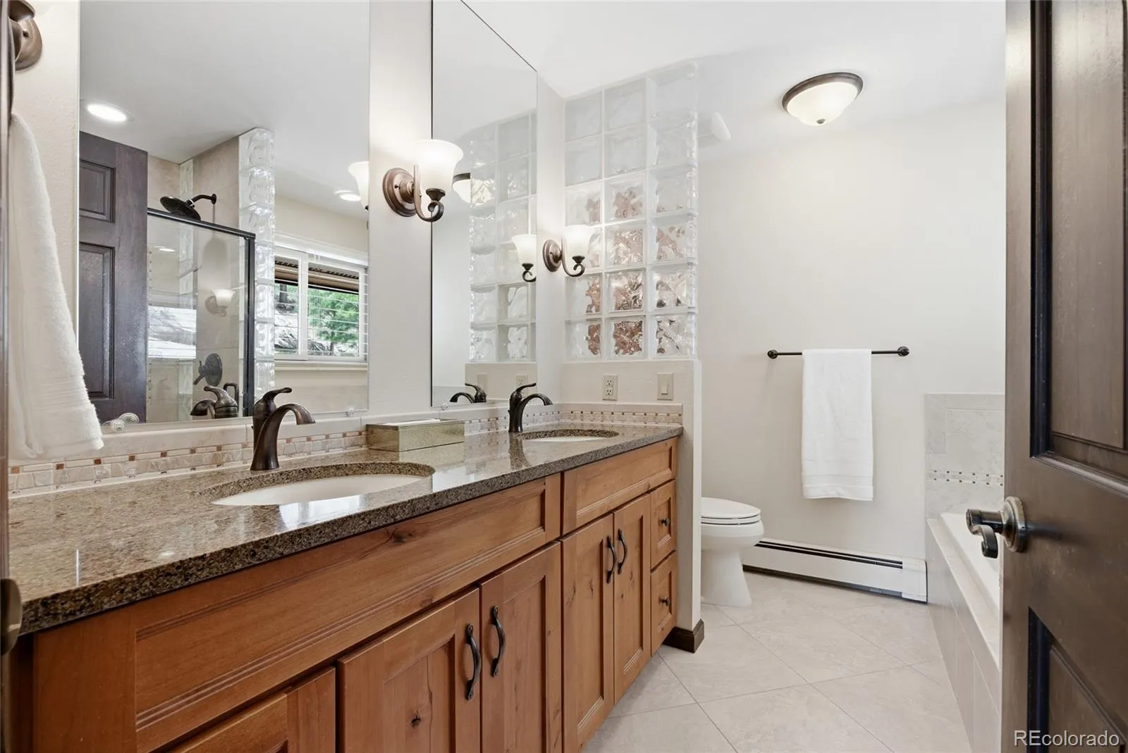 127 Granite Way Evergreen CO 80439 | MLS #REC9972307 05182026200734 1600 32