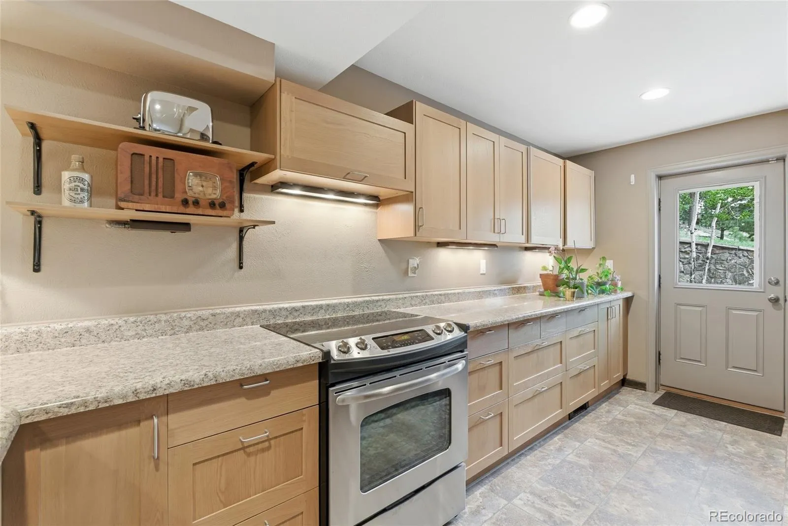 127 Granite Way Evergreen CO 80439 | MLS #REC9972307 05182026200734 1600 41