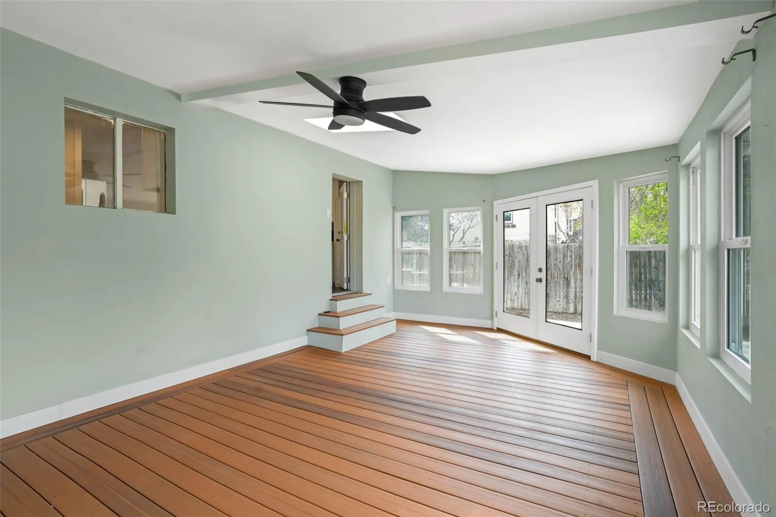 04102026235310 1600 13