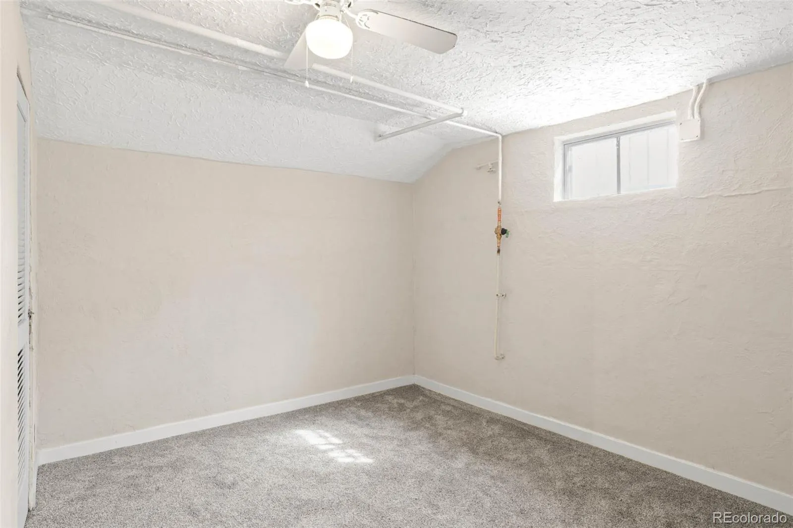 04102026235310 1600 14