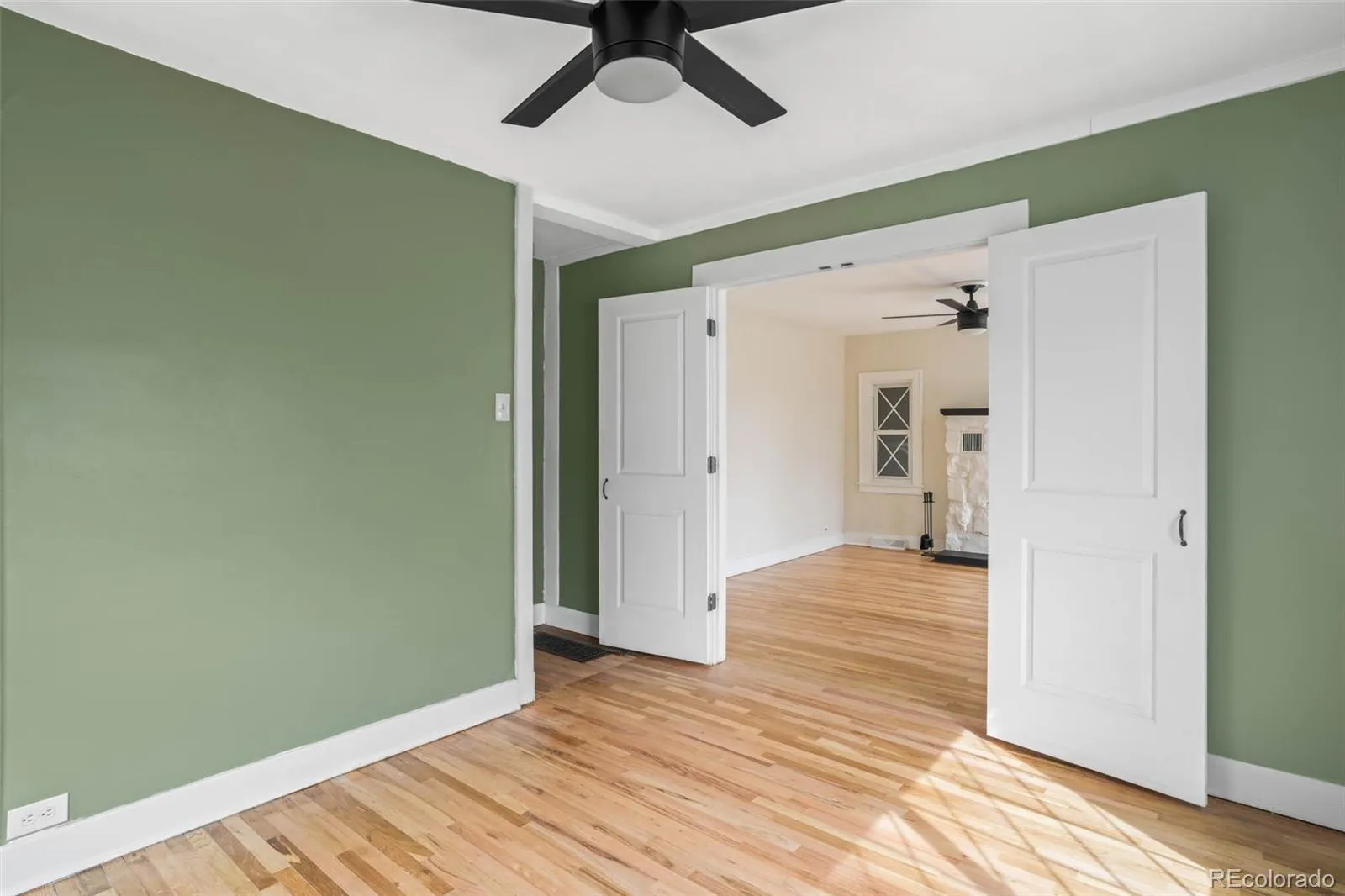 04102026235310 1600 6