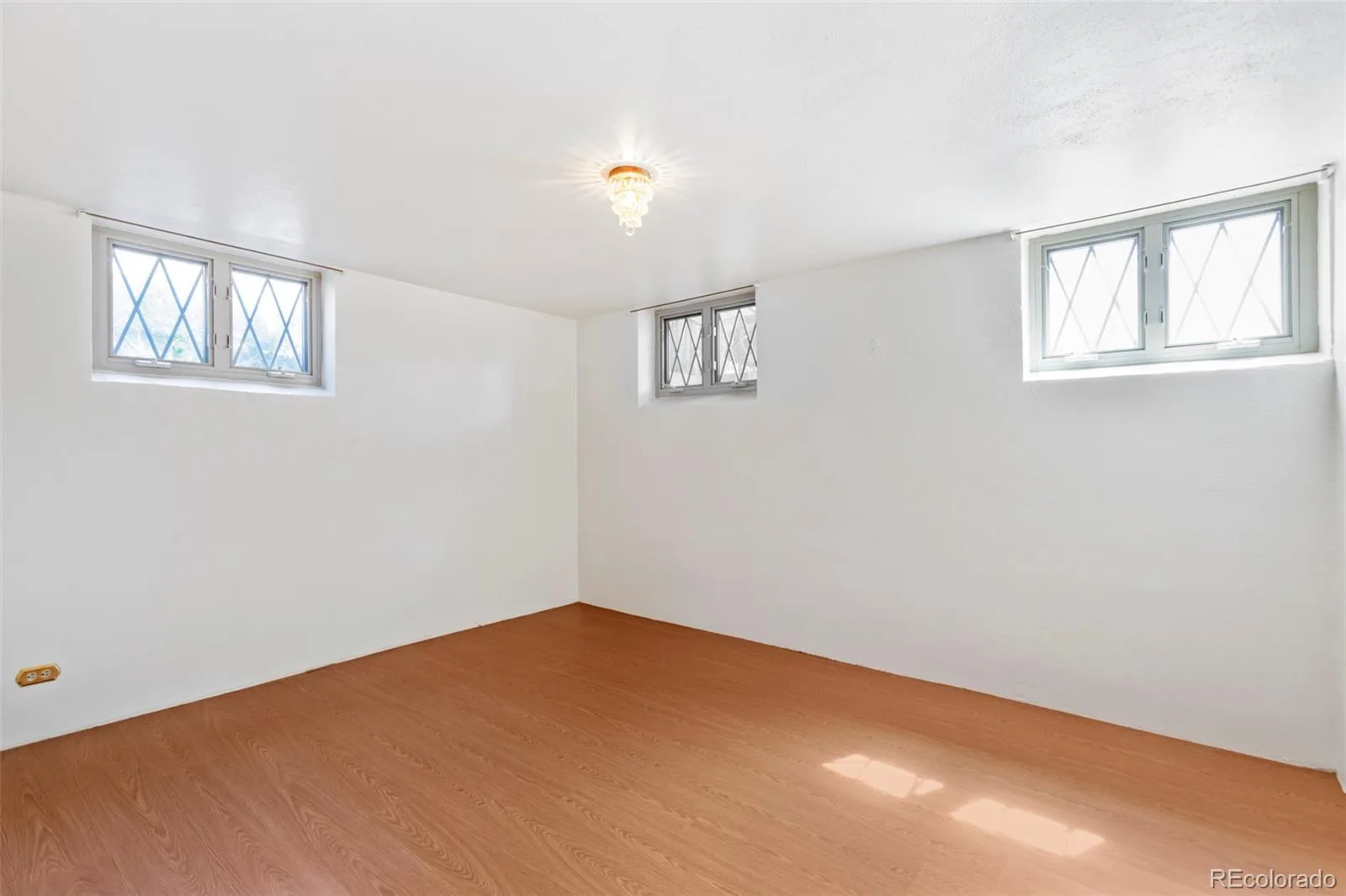 1651 Niagara Street Denver CO 80220 MLS #REC9974030 07232026192035 1600 26