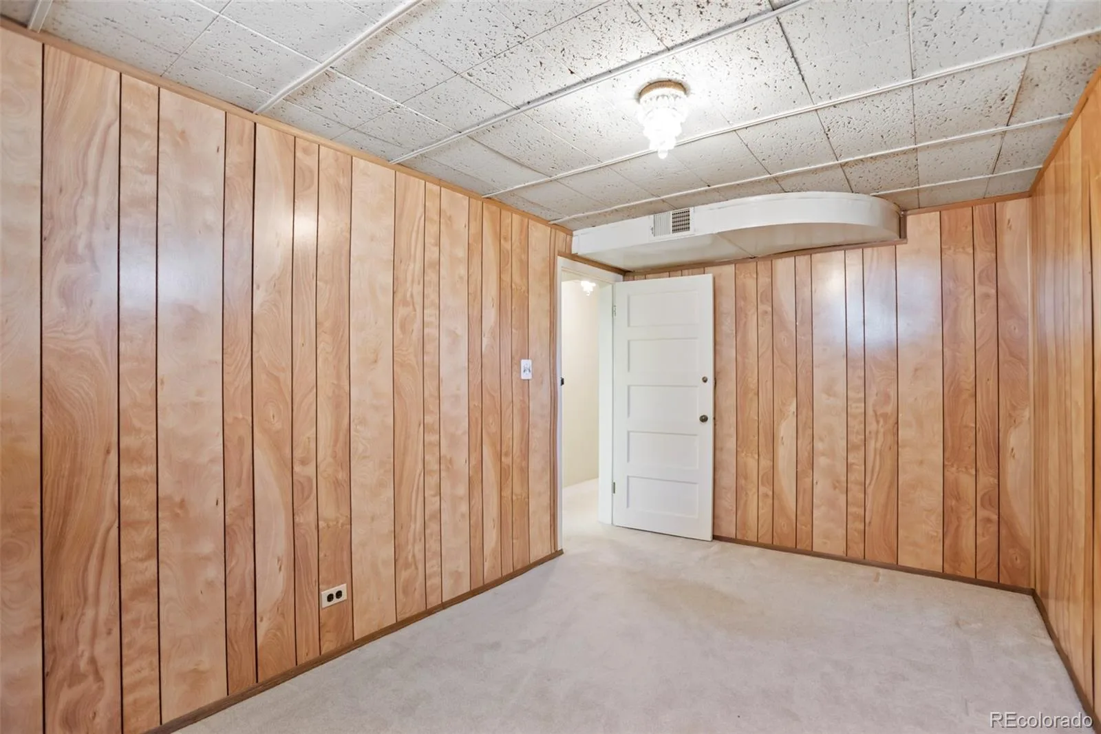 1651 Niagara Street Denver CO 80220 MLS #REC9974030 07232026192035 1600 28