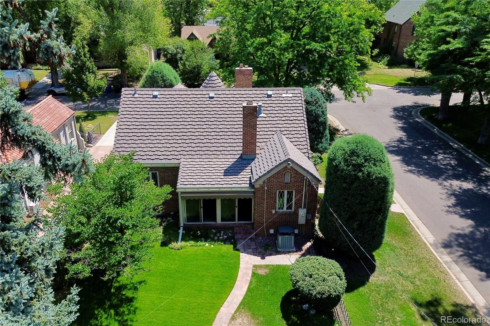1651 Niagara Street Denver CO 80220 MLS #REC9974030 07232026192035 1600 41