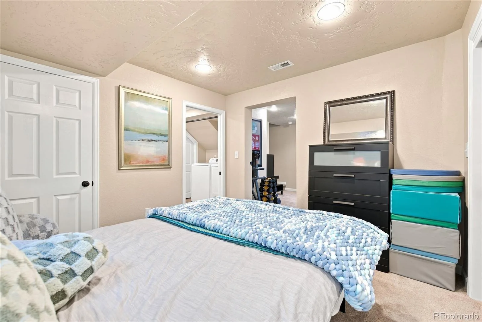 8859 Cloverleaf Circle Parker CO 80134 | MLS #REC9975316 08202026220036 1600 29