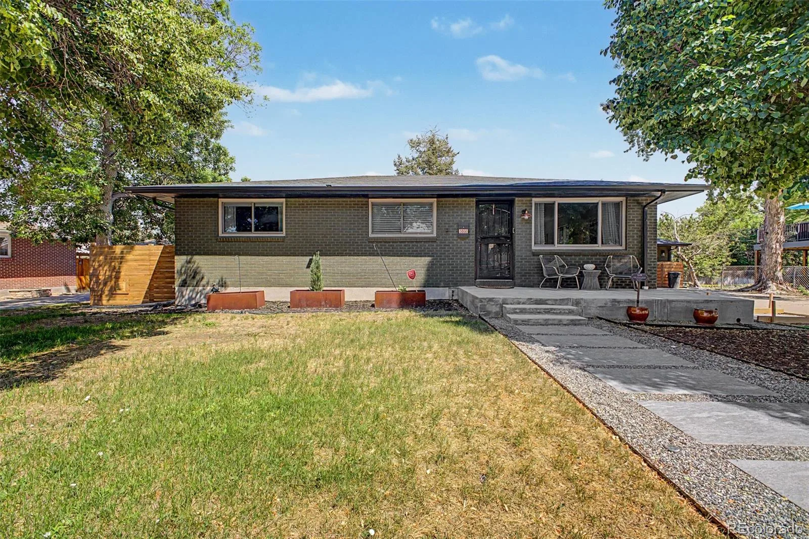 5050 S Linden Drive Englewood CO 80110 MLS #REC9975494 06182026234719 1600 0
