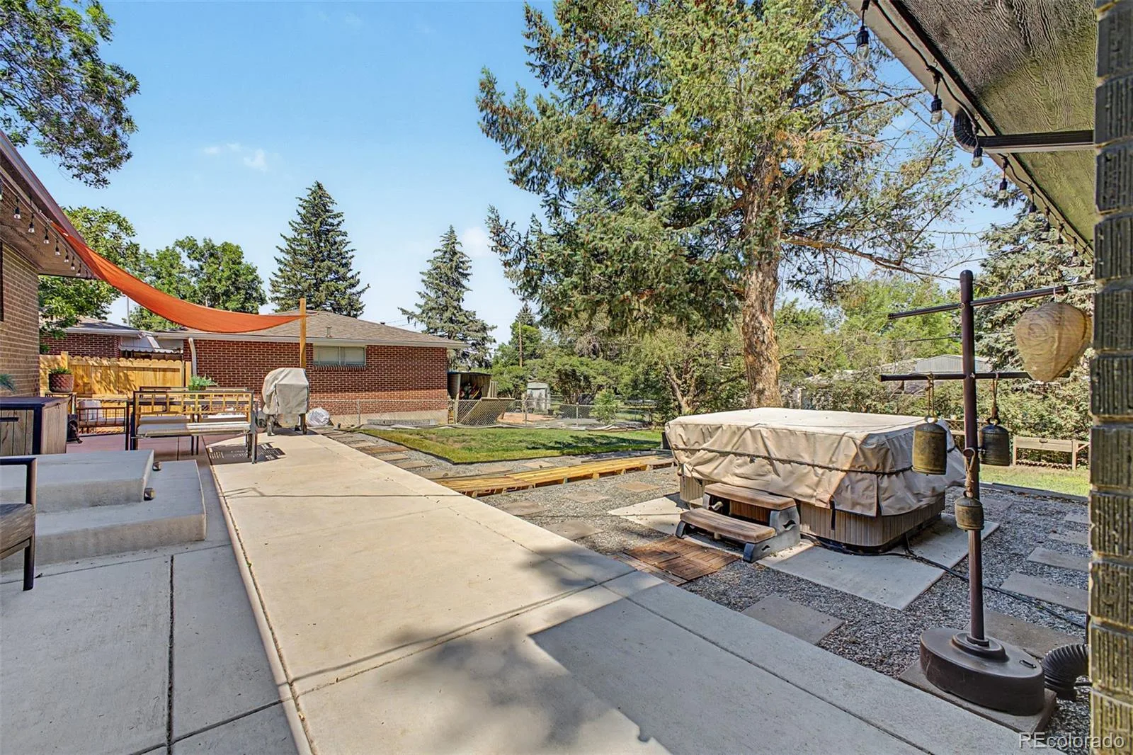 5050 S Linden Drive Englewood CO 80110 MLS #REC9975494 06182026234719 1600 32