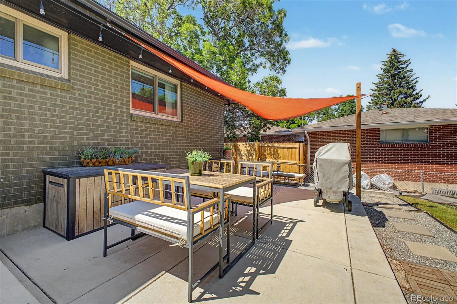 5050 S Linden Drive Englewood CO 80110 MLS #REC9975494 06182026234719 1600 37