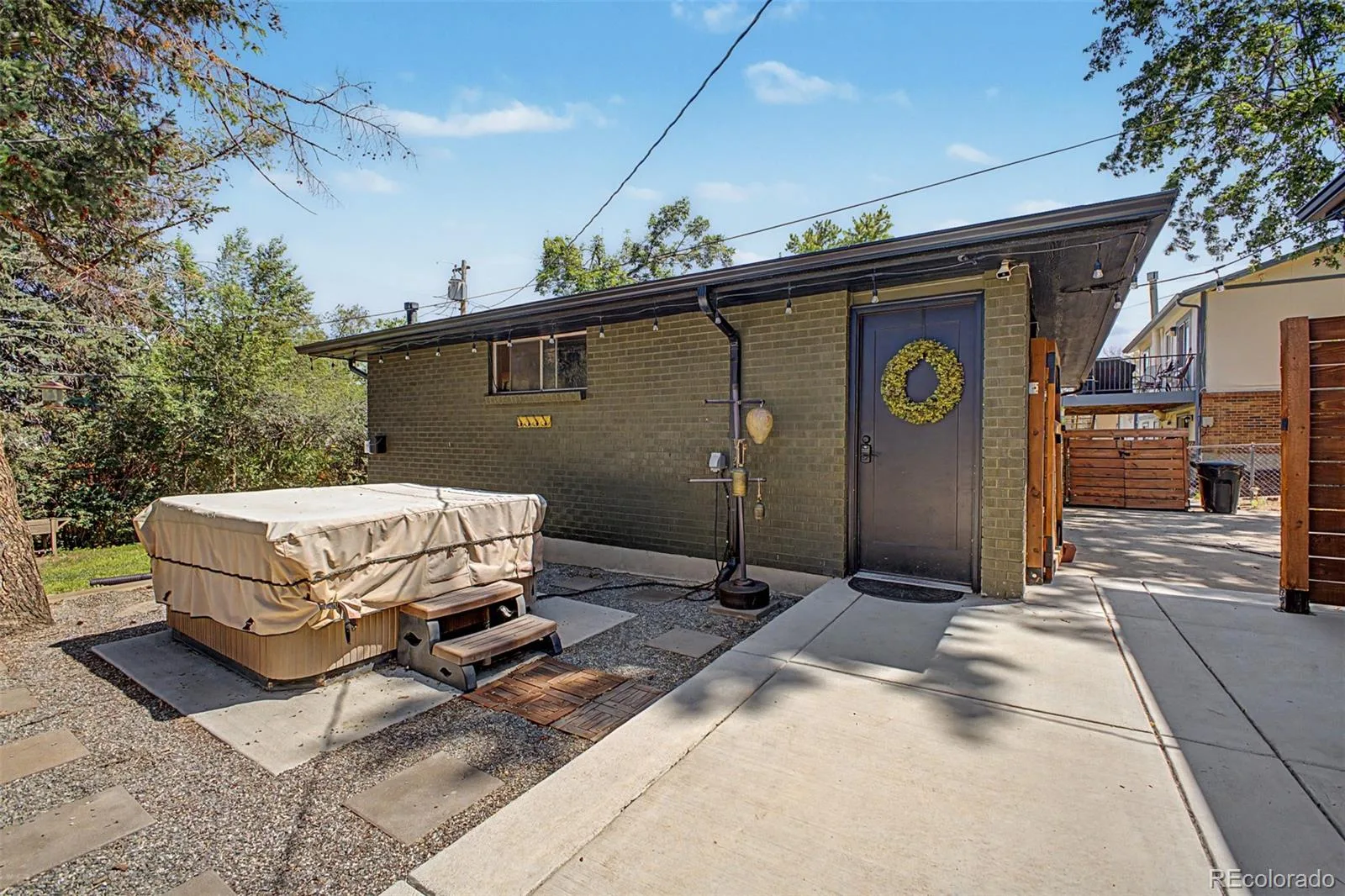 5050 S Linden Drive Englewood CO 80110 MLS #REC9975494 06182026234719 1600 38
