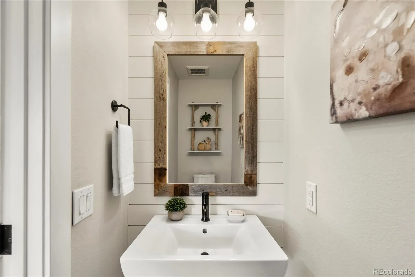 03272026002939 1600 11