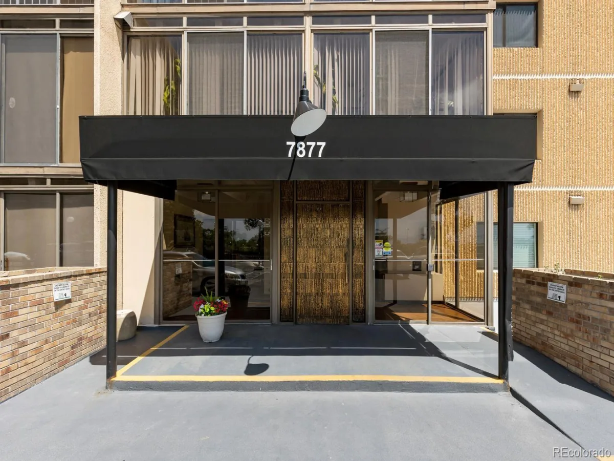 7877 E Mississippi Avenue #402 Denver CO 80247 MLS #REC9976156 06102026185412 1200 35