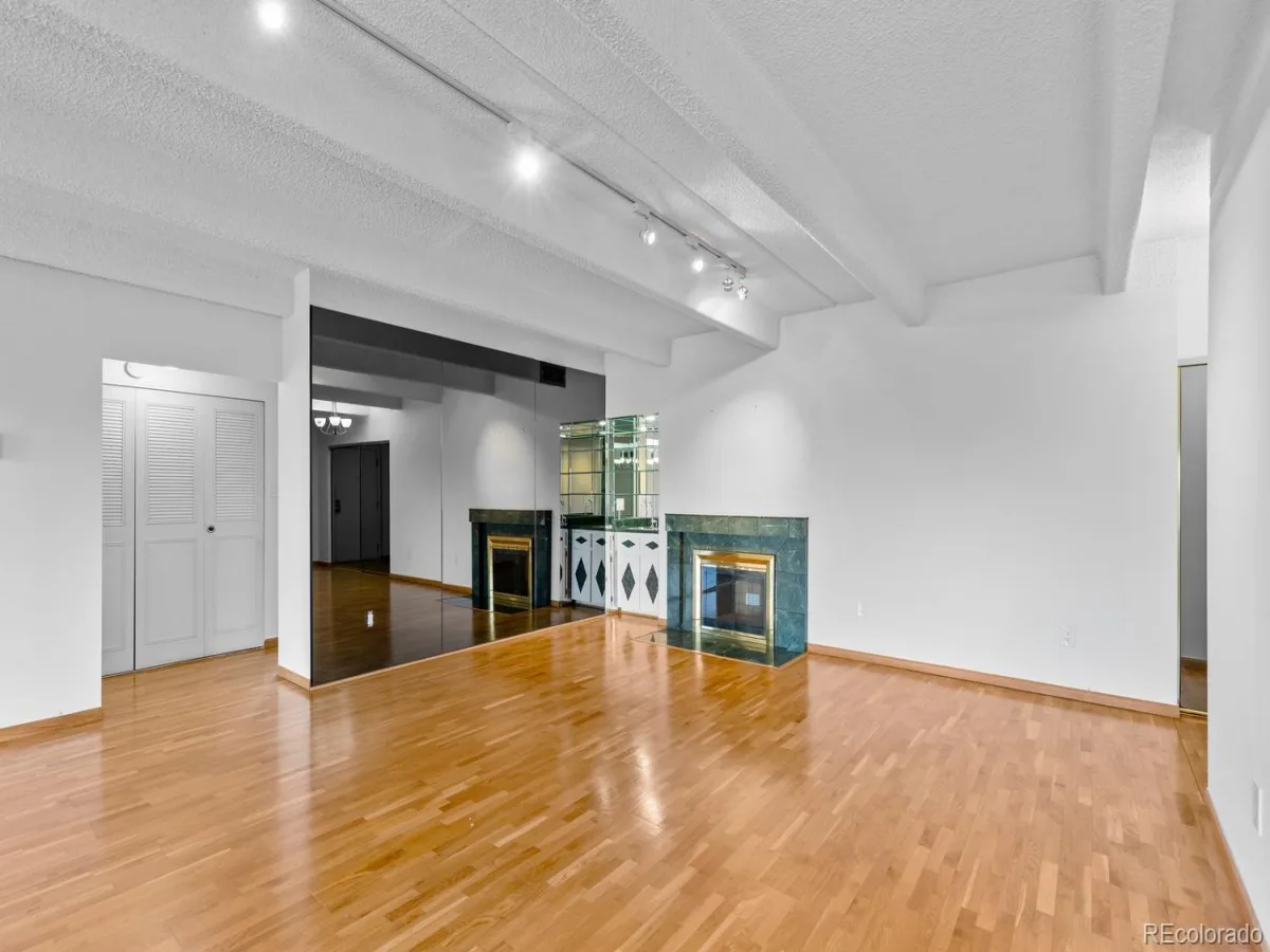 7877 E Mississippi Avenue #402 Denver CO 80247 MLS #REC9976156 06102026185412 1200 4