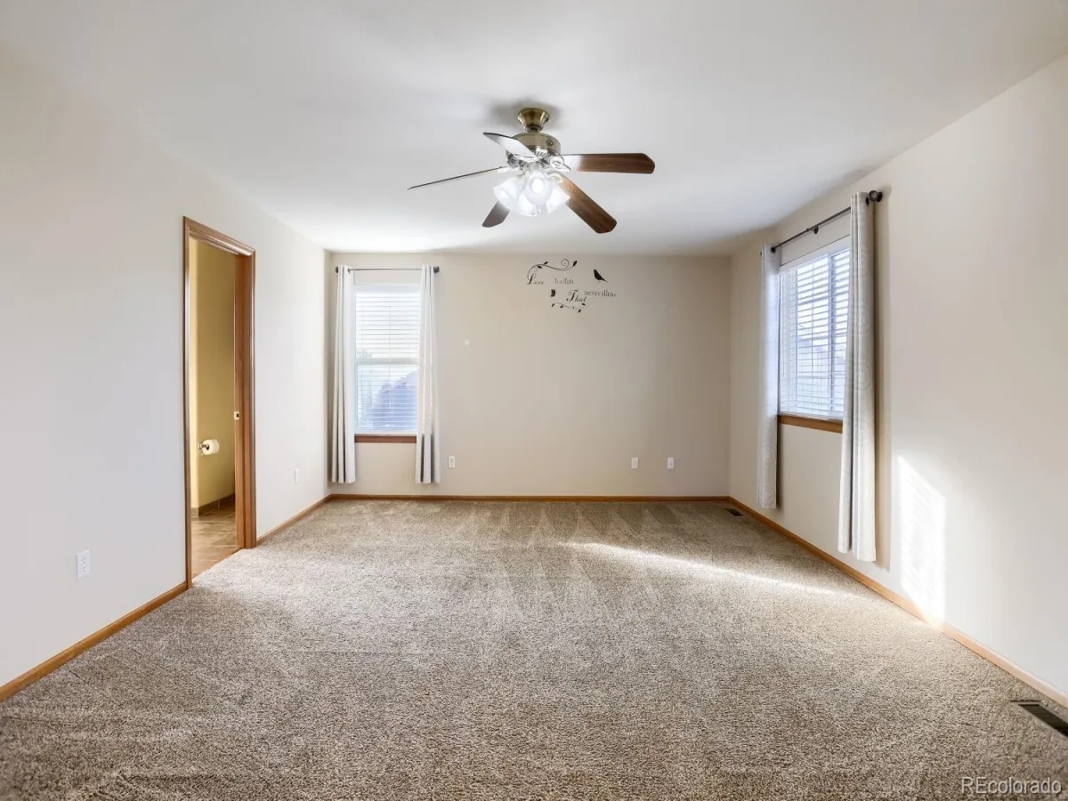 5545 S Rome Street Aurora CO 80015 | MLS #REC9977424 08212026193950 1200 12
