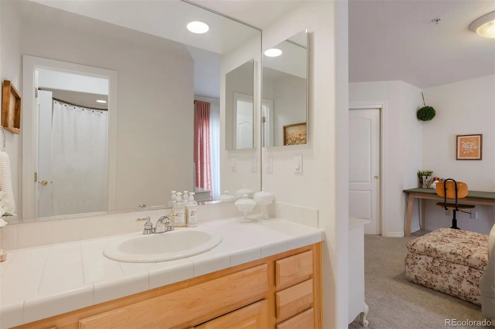 3104 Ramshorn Drive Castle Rock CO 80108 MLS #REC9977601 06082026213533 1600 34