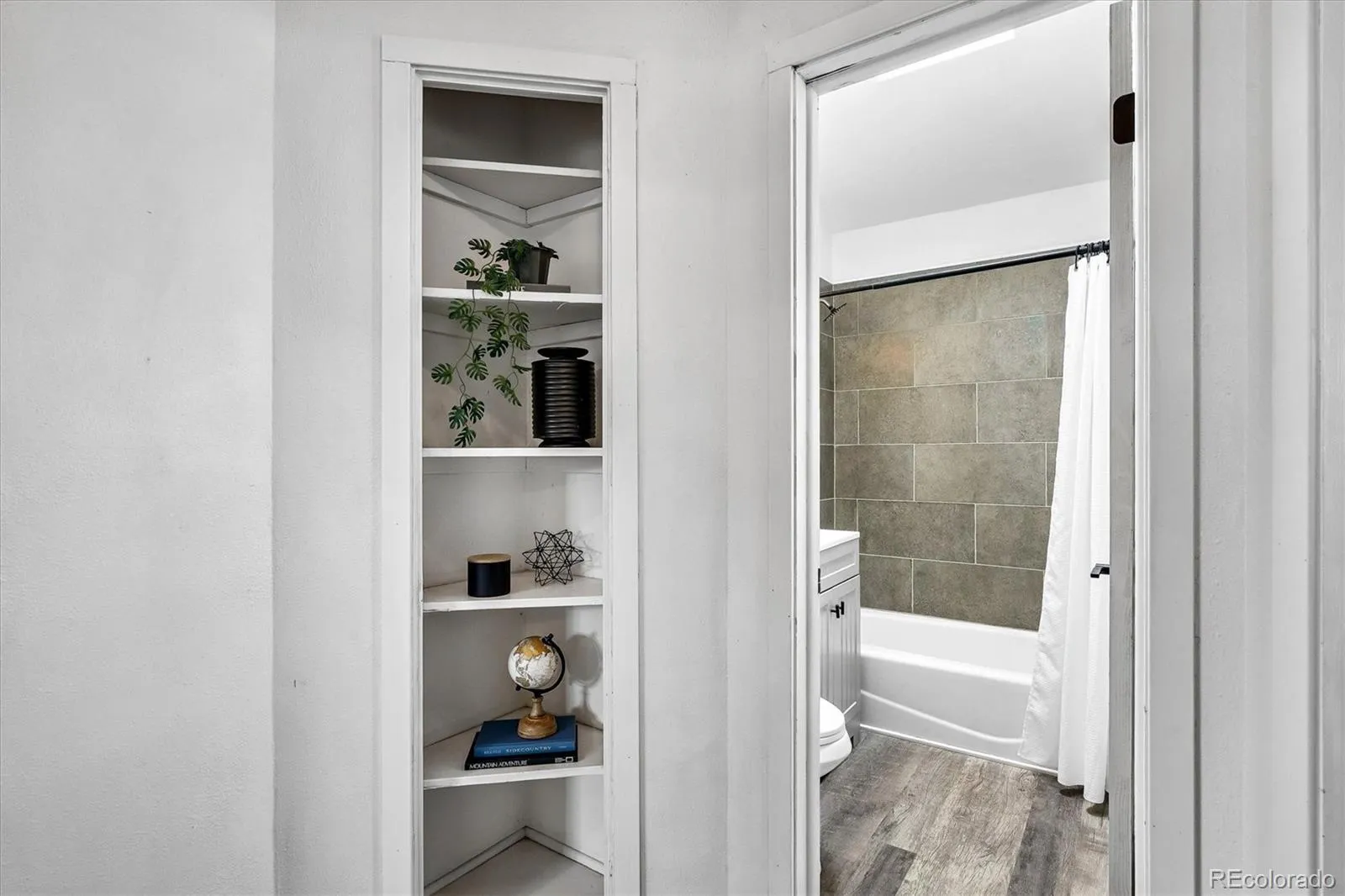 04162026023615 1600 22