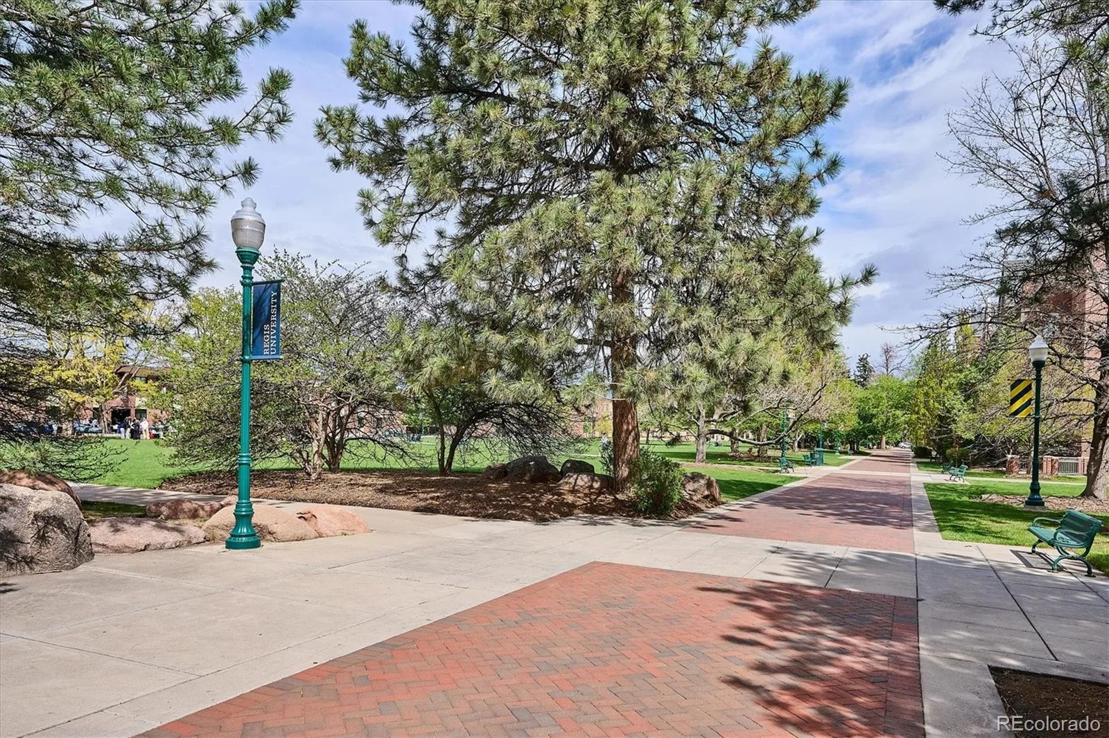 4995 Julian Street Denver CO 80221 MLS #REC9978451 06122026215407 1600 34