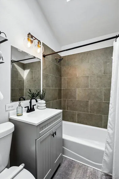 4995 Julian Street Denver CO 80221 MLS #REC9978451 06122026215407 800 26